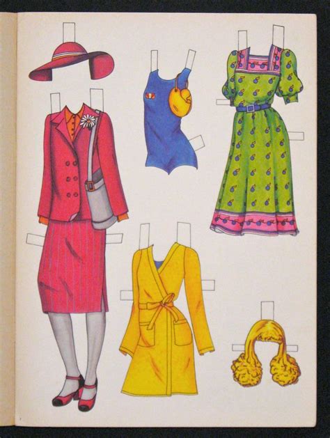 Pinterest | Бумажные куклы, Модели, Куклы