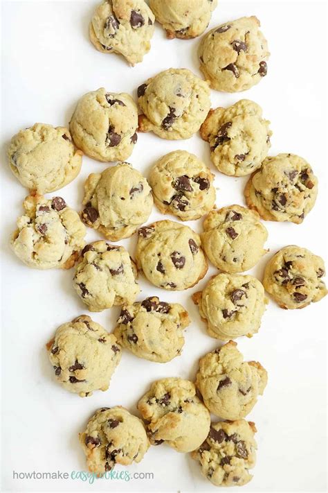 The BEST Chocolate Chip Pudding Cookies Easy Recipe