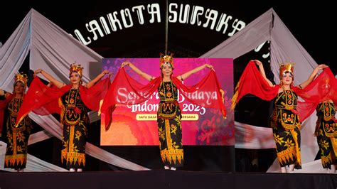 Festival Tari Semarak Budaya Indonesia Satu Dasawarsa Gerak