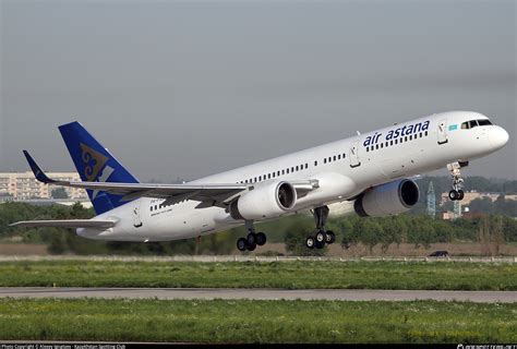 P4 FAS Air Astana Boeing 757 2G5 WL Photo By Alexey Ignatyev