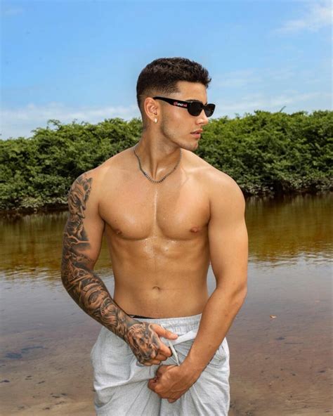 Edu Oliver Nude Caiu Na Net Pelado Em Fotos Quentes Xvideos Gay