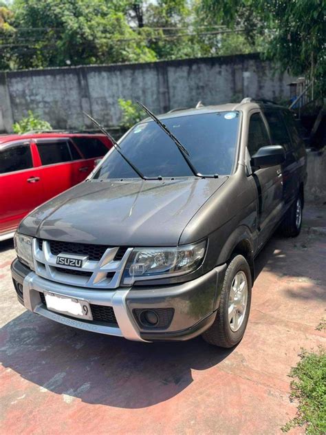 Isuzu Crosswind, Cars for Sale, Used Cars on Carousell