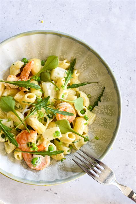 Pasta Met Zure Room Scampi Asperge En Erwtjes