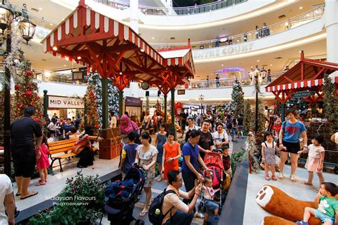 Mid Valley Megamall Christmas Decor 2017 Its A Choo Choo Christmas