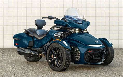 Can Am Spyder F T Guide Total Motorcycle