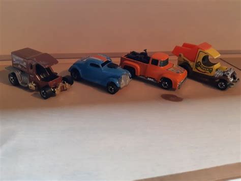 Vintage Hotwheels Set Hot Wheels Toys Hot Wheels Vintage Items