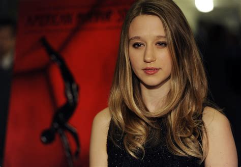 Taissa Farmiga Wallpapers - Wallpaper Cave