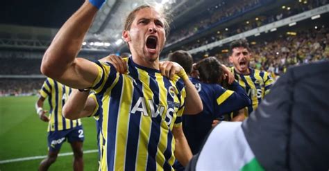 Son Dakika Fenerbahçe Cresponun Sözleşmesini 2025e Kadar Uzattı