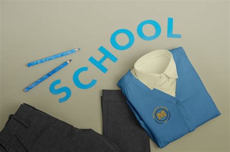 Uniforme Ecolier Psd 4 000 Modèles Psd Gratuits De Haute Qualité à
