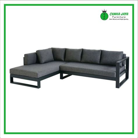 Gambar Kursi Sofa Besi Minimalis Baci Living Room