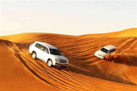 Dubai Desert Safari Tour with BBQ Dinner and Entertainment 2024