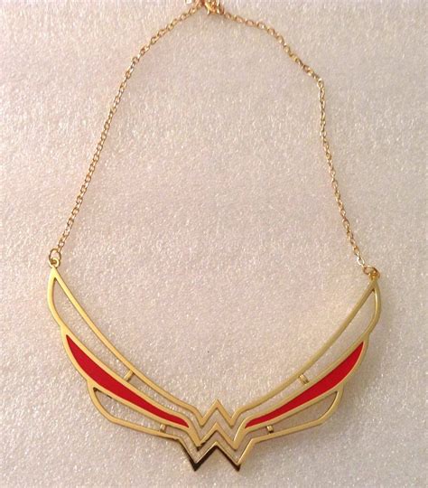 Amazon Dc Comics Wonder Woman Metal Collar Necklace New Licensed