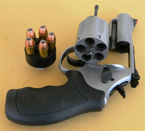 Review Smith And Wesson Model 69 Combat Magnum