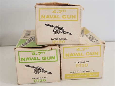 Lot 101 A Group Of Britains Diecast Military