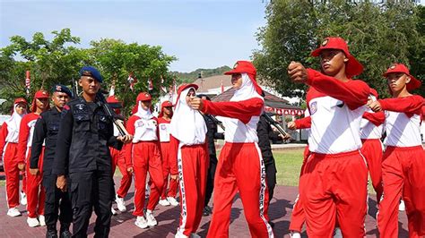 Latihan Paskibra Menjelang HUT RI Ke 78 Di Berbagai Daerah Foto Tempo Co