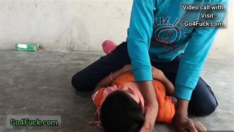 Desi Village Girl Ko Paise Dekar Choda Outdoor Sex Ko Ko