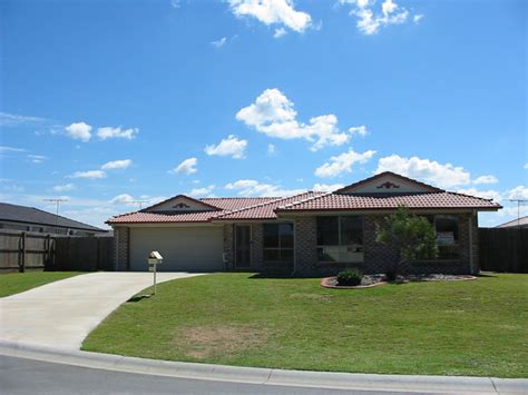 Murraya Drive Morayfield Qld Realestate Au