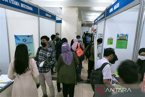 Pemkot Jakbar Undang 40 Perusahaan Pada Job Fair Juli 2022 Antara News