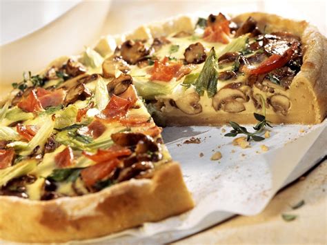 Champignon Quiche Mit Lauchzwiebeln Und Schinken Rezept EAT SMARTER