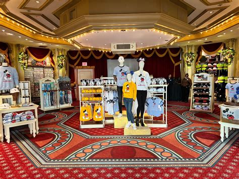 Photos The Main Street Cinema Gets New Carpet