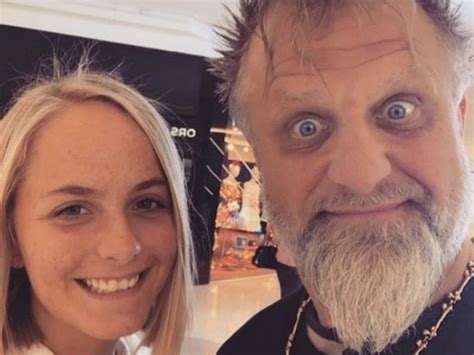 Murió La Hija Del Baterista De Slipknot Gabrielle Craham A Los 22 Años Diario La Capital De