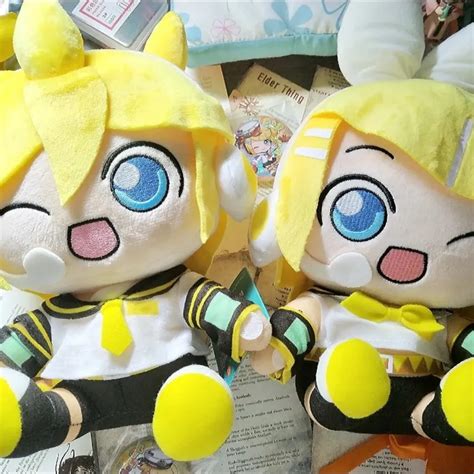 20cm Original Anime Hatsune Miku Plush Kwayi Toys Fufu Kagamine Len Kagamine Rin Megurine Luka