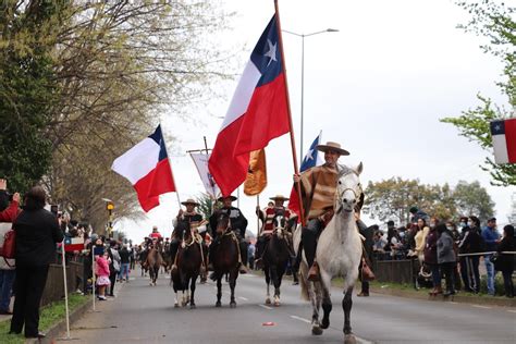 Municipalidad De Padre Las Casas TRADICIONAL DESFILE DE FIESTAS