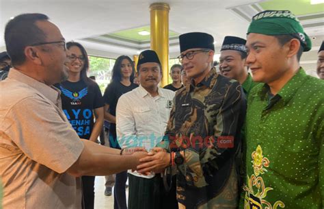 Berkunjung Ke Jember Sandiaga Uno Ungkapkan Pesan Dua Tokoh Politik