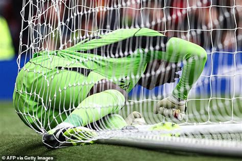 Man United Goalkeeper Andre Onana Blames Himself After Conceding From