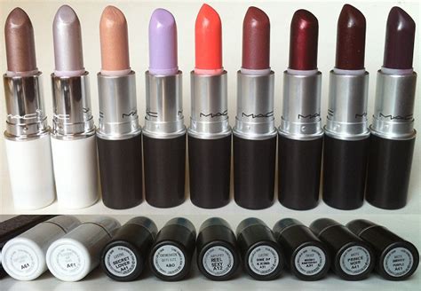 เปดรบพรออเดอร Lipstick Mac ราคาแทงละ 650บาท Naked Pallet 2 050