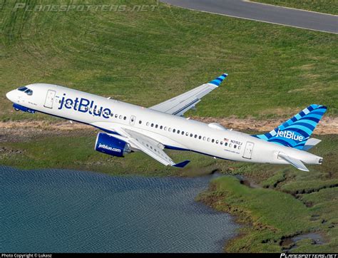 N J Jetblue Airways Airbus A Bd A Photo By Lukasz