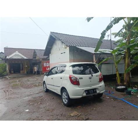 Mobil Daihatsu Ayla X Manual Tahun Bekas Siap Pakai Surat Lengkap