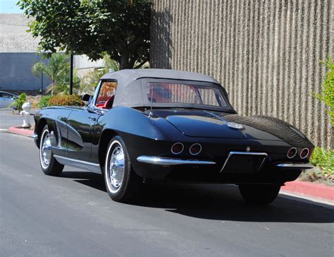 1962 Chevrolet Corvette Convertible at Las Vegas 2017 as F116.1 - Mecum ...