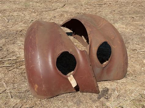 Nos 1937 Ford Front Fenders The Lee Roy Hartung Collection Rm Sothebys