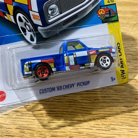 Hot Wheels Custom 69 Chevy Pickup Hcx45 Ri Happy