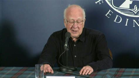 Muere el físico Peter Higgs Nobel por la teoría de la partícula de Dios