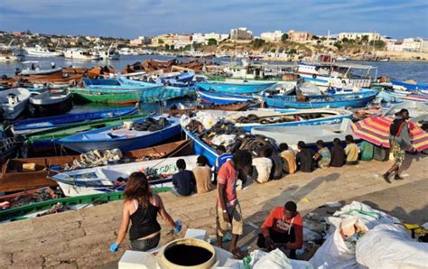 Arriban 6 Mil Migrantes A Lampedusa Desata Caos En La Isla Voz En Red