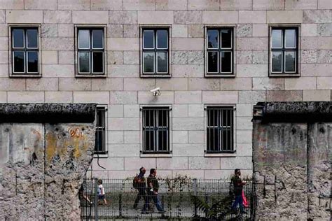 Muro Di Berlino 60 Anni Fa Il Cielo Diviso La Notte Del 13 Agosto