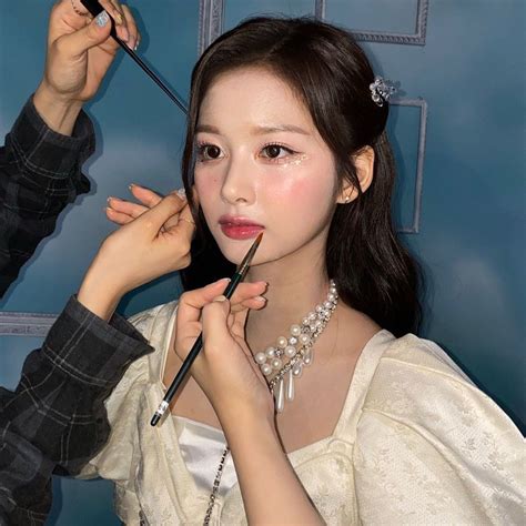 Nmixx Sullyoon Bae Love Me Like Sully Kpop Aesthetic Girl Boss