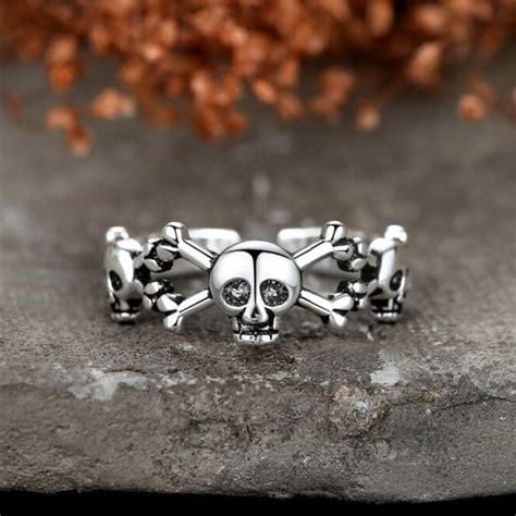 Jewelry Minimalist 925 Sterling Silver Skull Ring Punk Ring Halloween