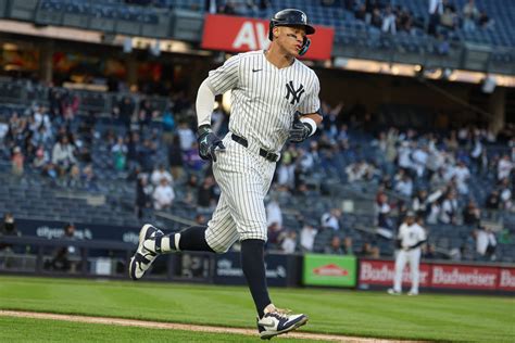Aaron Judge Continues To Climb Atop Yankees Summit With A Feat Not Seen Since Peak Babe Ruth