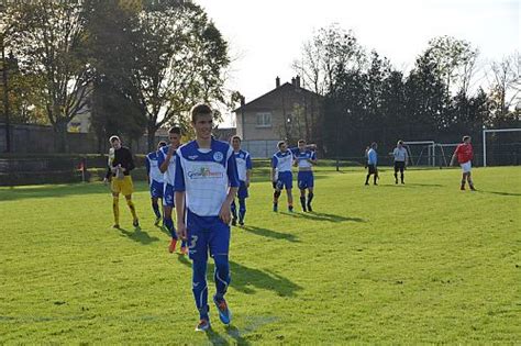 Actualit Les S Niors Lancent Leur Saison Club Football Us Rehon