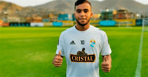 Sporting Cristal Jhon Marchán de Venezuela fue presentado como nuevo