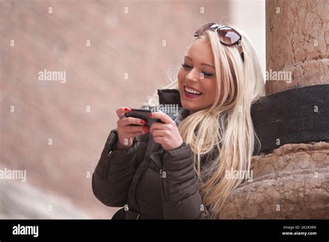 Echte Blondine Fotos Und Bildmaterial In Hoher Auflösung Alamy