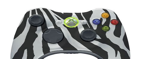 Durango’s controller has zebra stripes - StickSkills.com