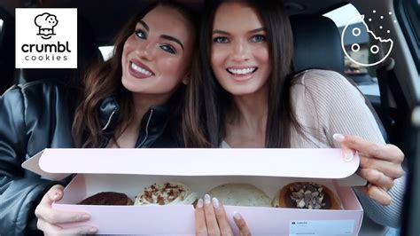TRYING CRUMBL COOKIES' HOLIDAY COOKIES - YouTube