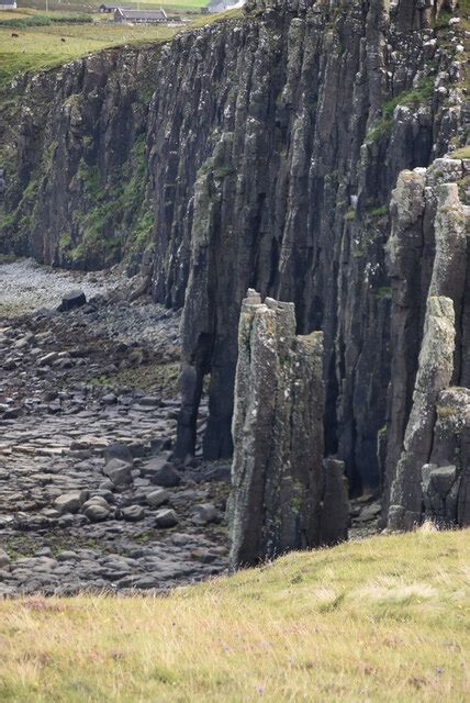 Columnar Jointing In Basalt © N Chadwick Geograph Britain And Ireland