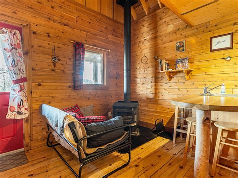 Cabane Dans Les Arbres Le Colibri Les Chalets Du Trappeur