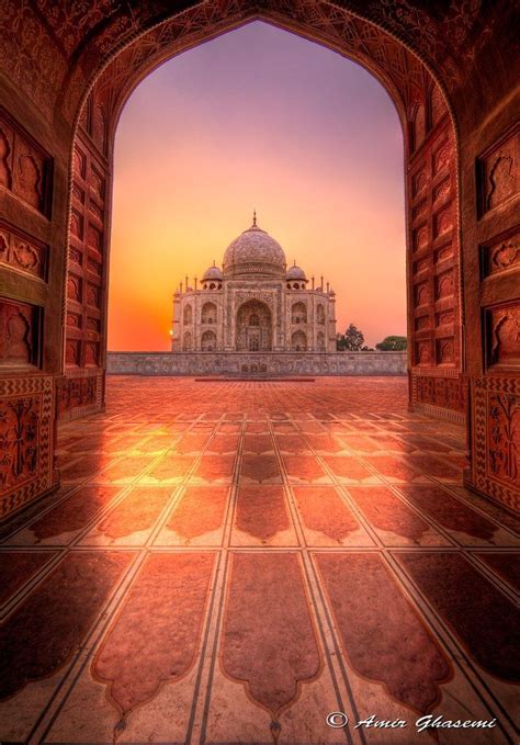 Eternal Glow Panoramic Reprise Taj Mahal Places To Travel