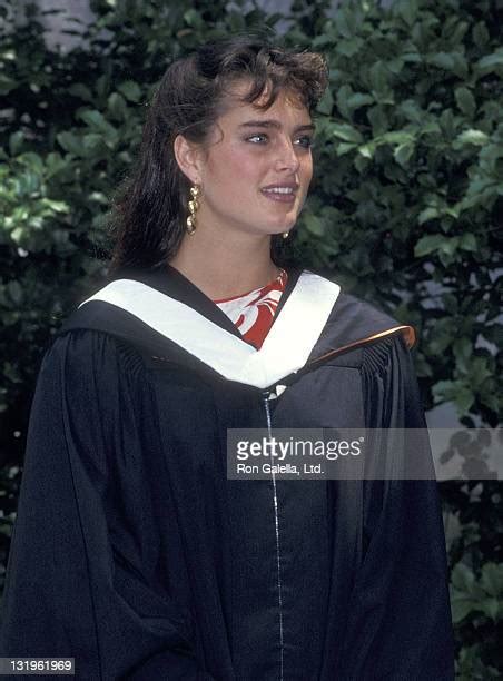 Brooke Shields Graduation From Princeton University June 9 1987 Fotografías E Imágenes De Stock